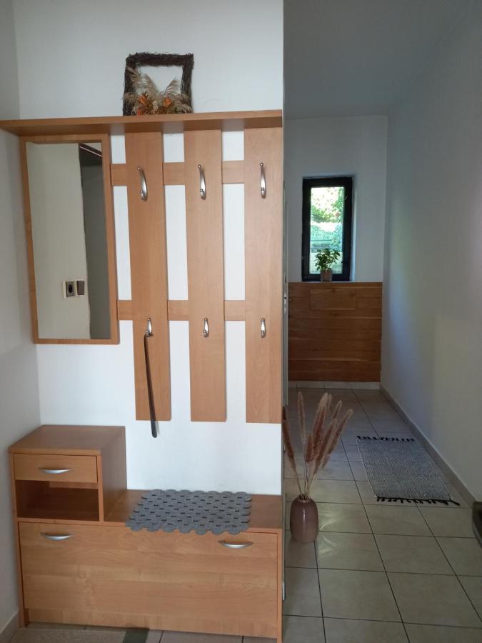 Apartman Marsik Наход Екстер'єр фото