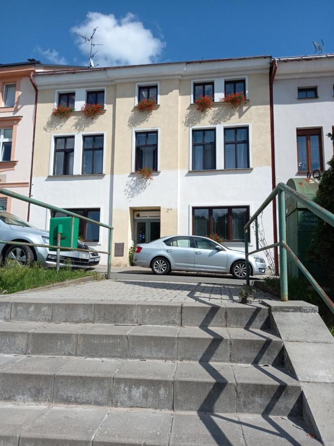 Apartman Marsik Наход Екстер'єр фото