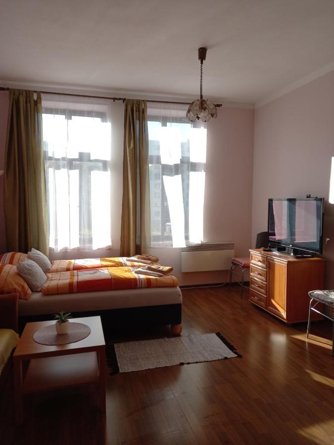Apartman Marsik Наход Екстер'єр фото