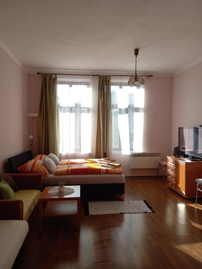 Apartman Marsik Наход Екстер'єр фото