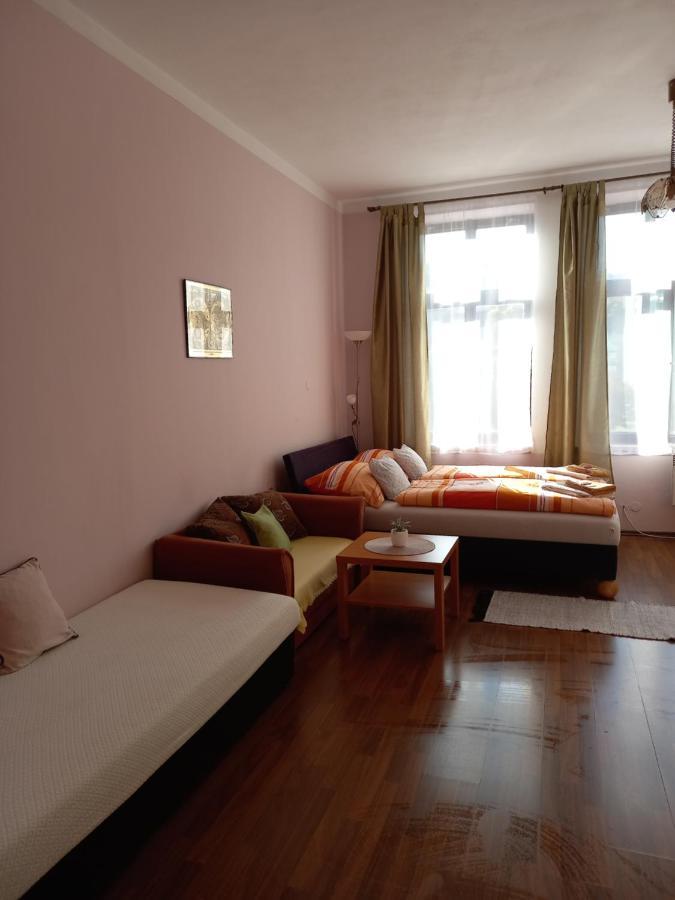 Apartman Marsik Наход Екстер'єр фото
