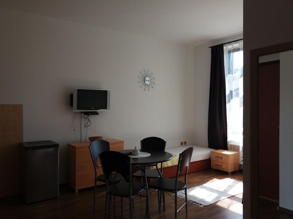 Apartman Marsik Наход Екстер'єр фото