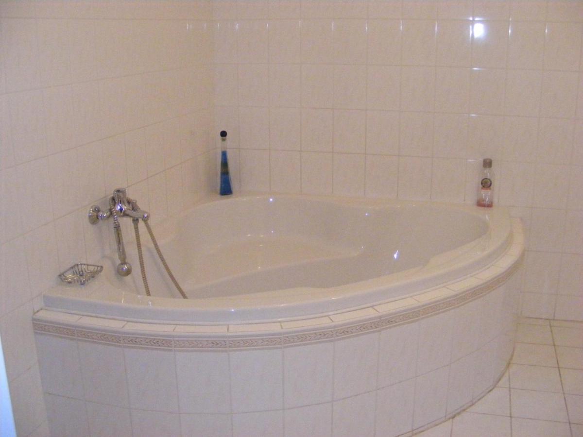 Apartman Marsik Наход Екстер'єр фото